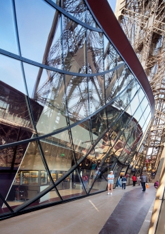 Tour_Eiffel_Paris_003